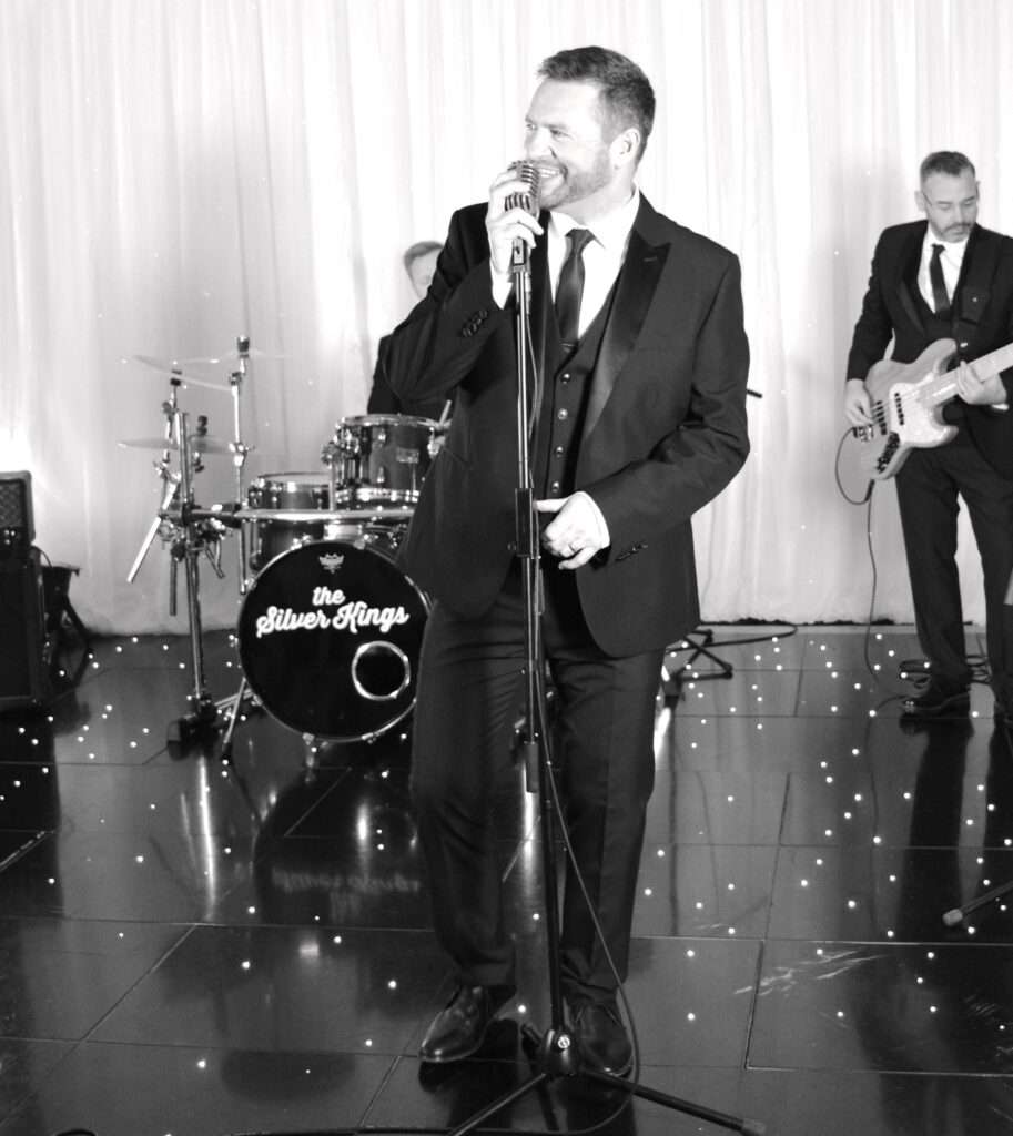 Best Wedding Band Fife & Scotland The Dirty Martinis